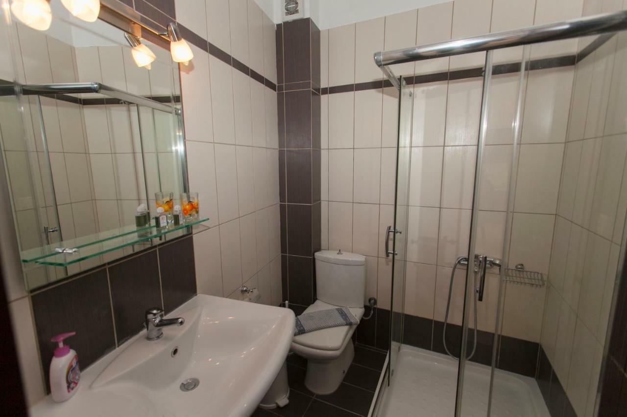 Siarbas Hotel Paralia Vrachou Exterior photo