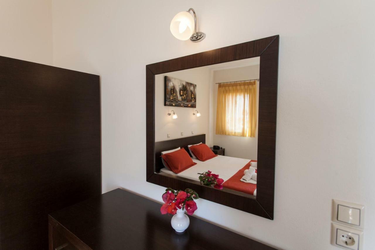Siarbas Hotel Paralia Vrachou Exterior photo